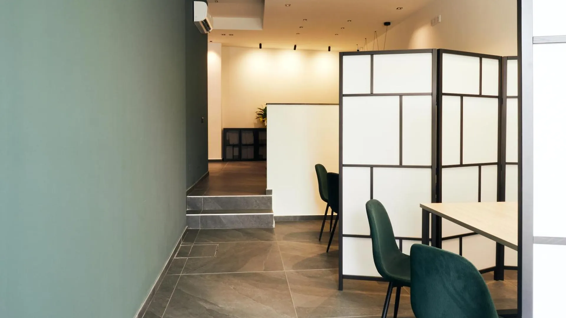 Guest house Hub Rooms Carini Italy