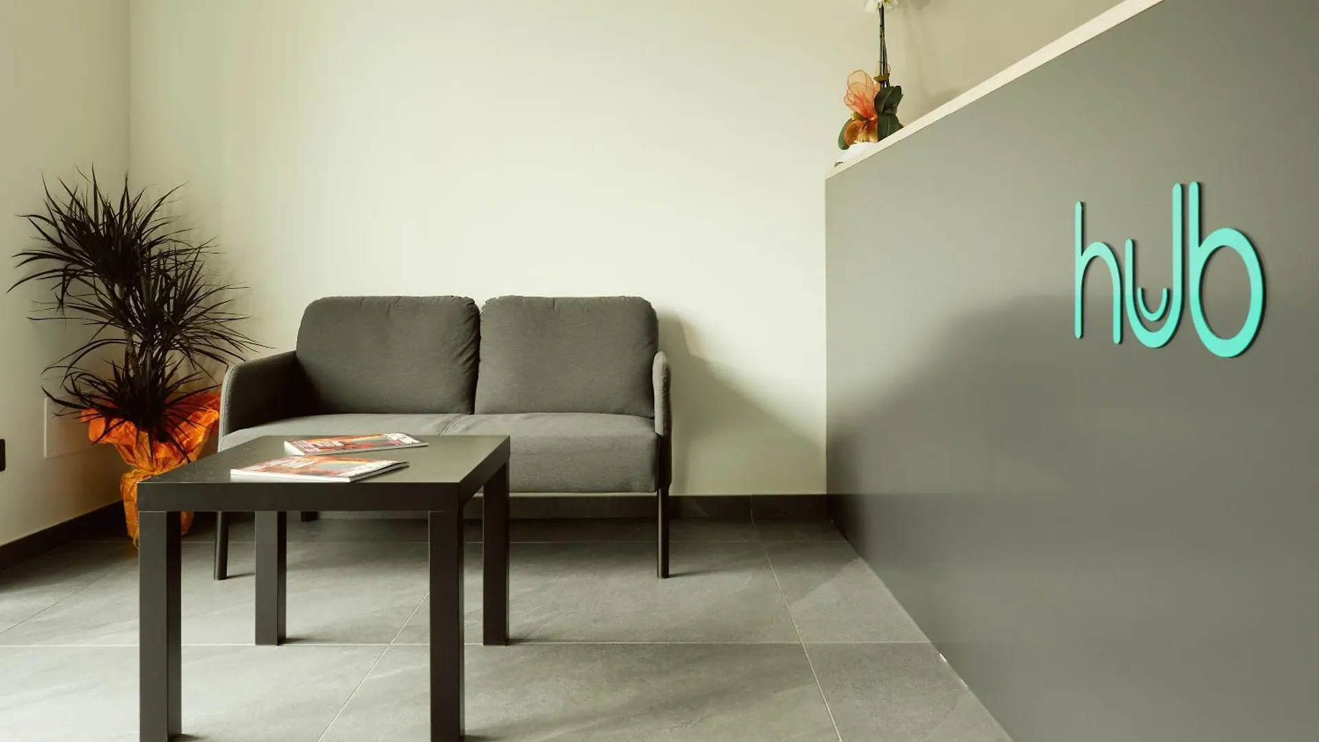 Hub Rooms Carini