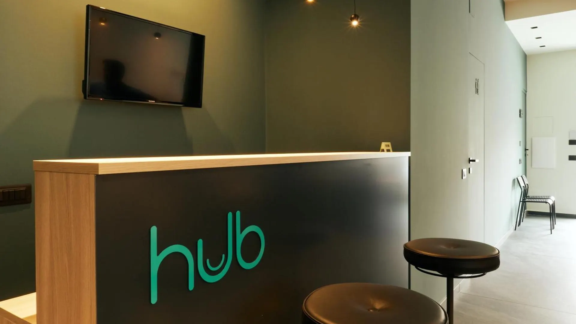 Guest house Hub Rooms Carini Italy