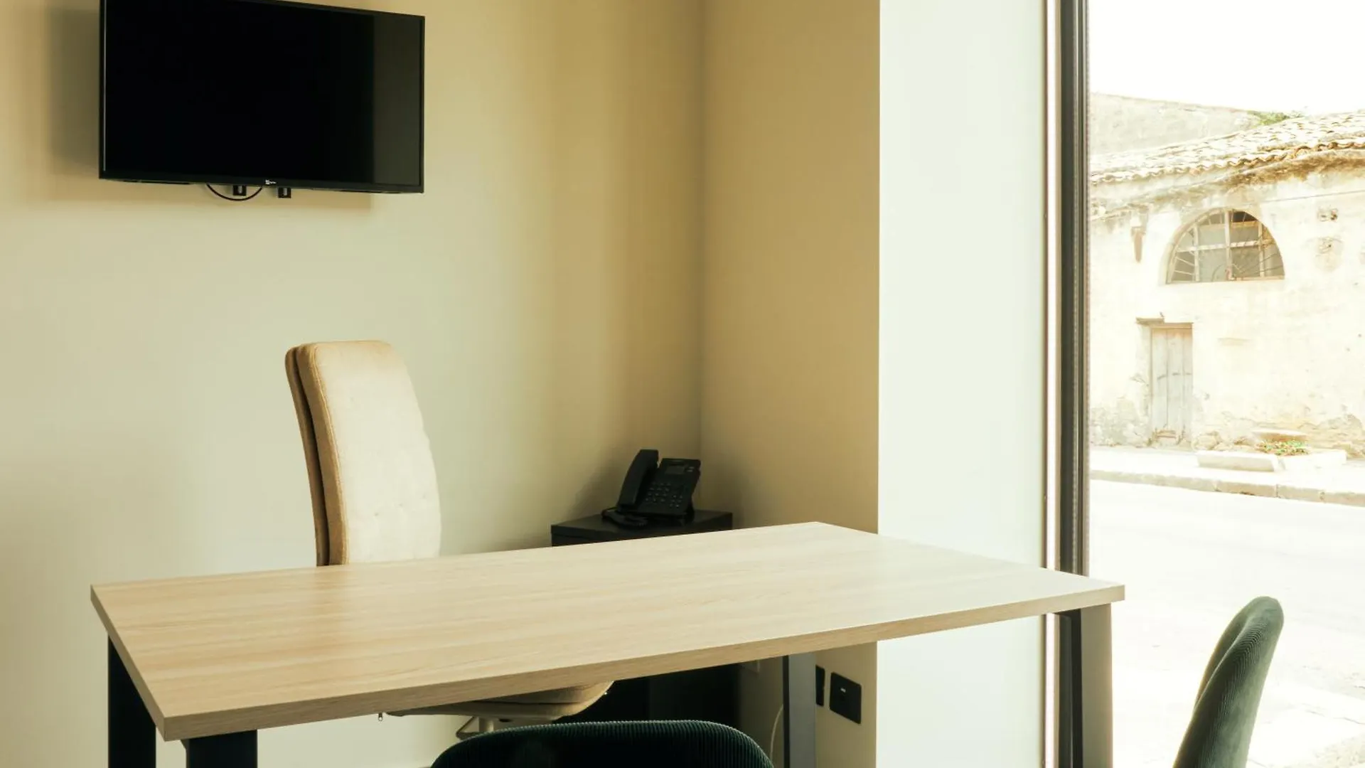 Guest house Hub Rooms Carini