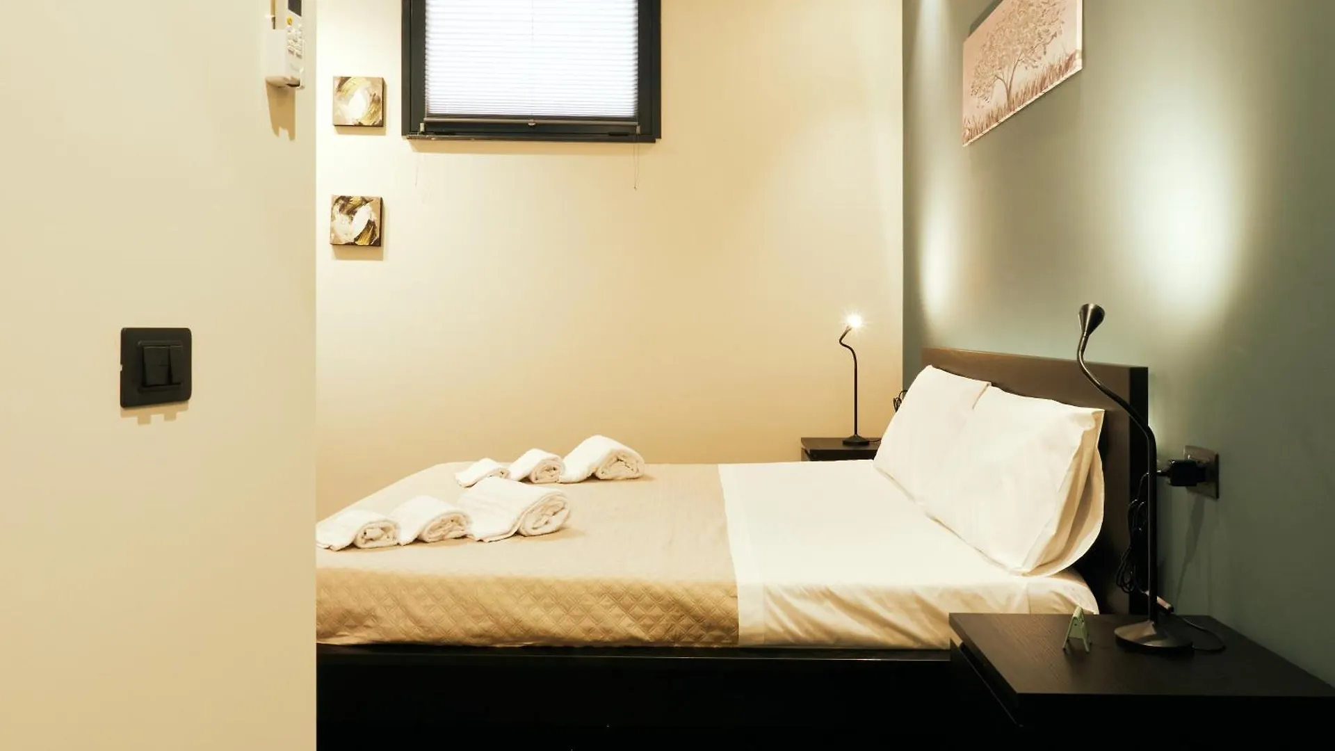 Hub Rooms Carini Guest house