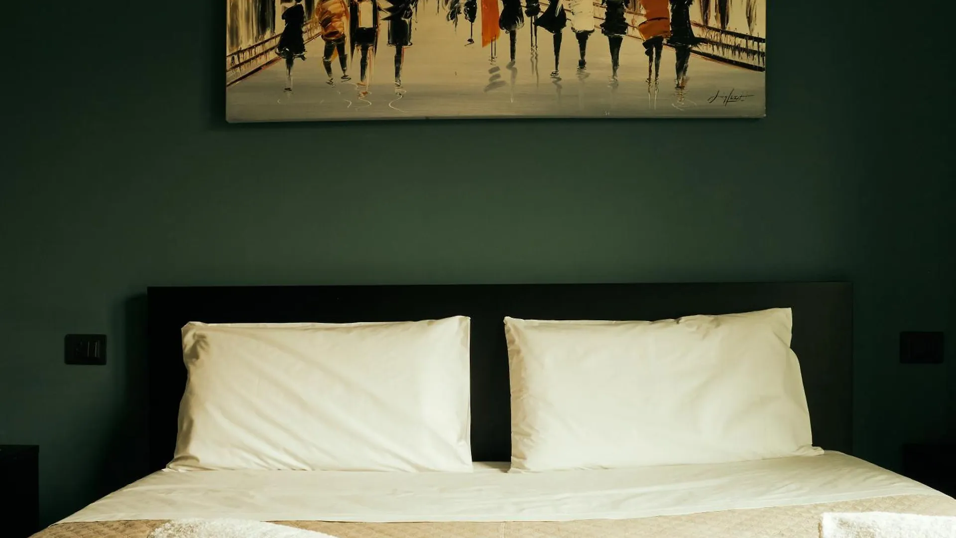 Hub Rooms Carini