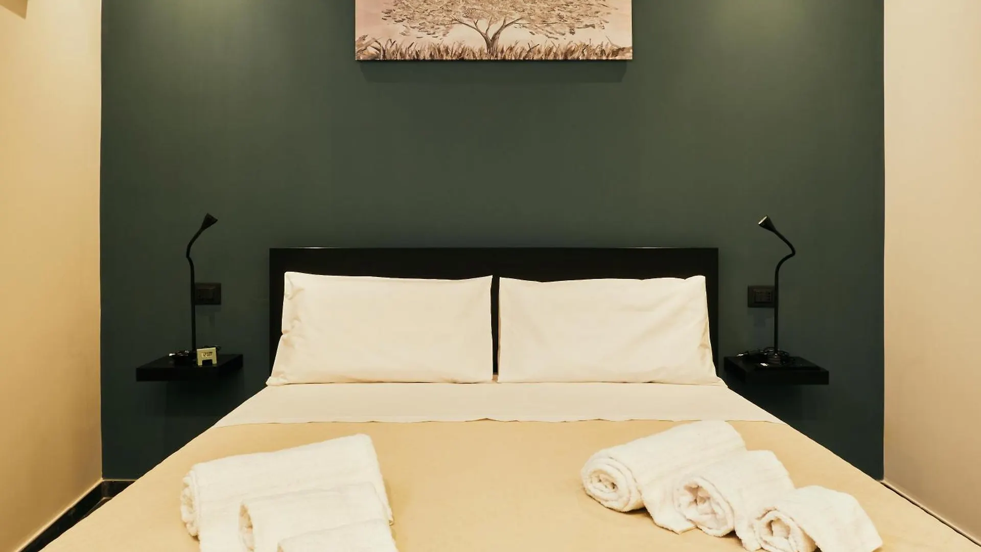 Hub Rooms Carini