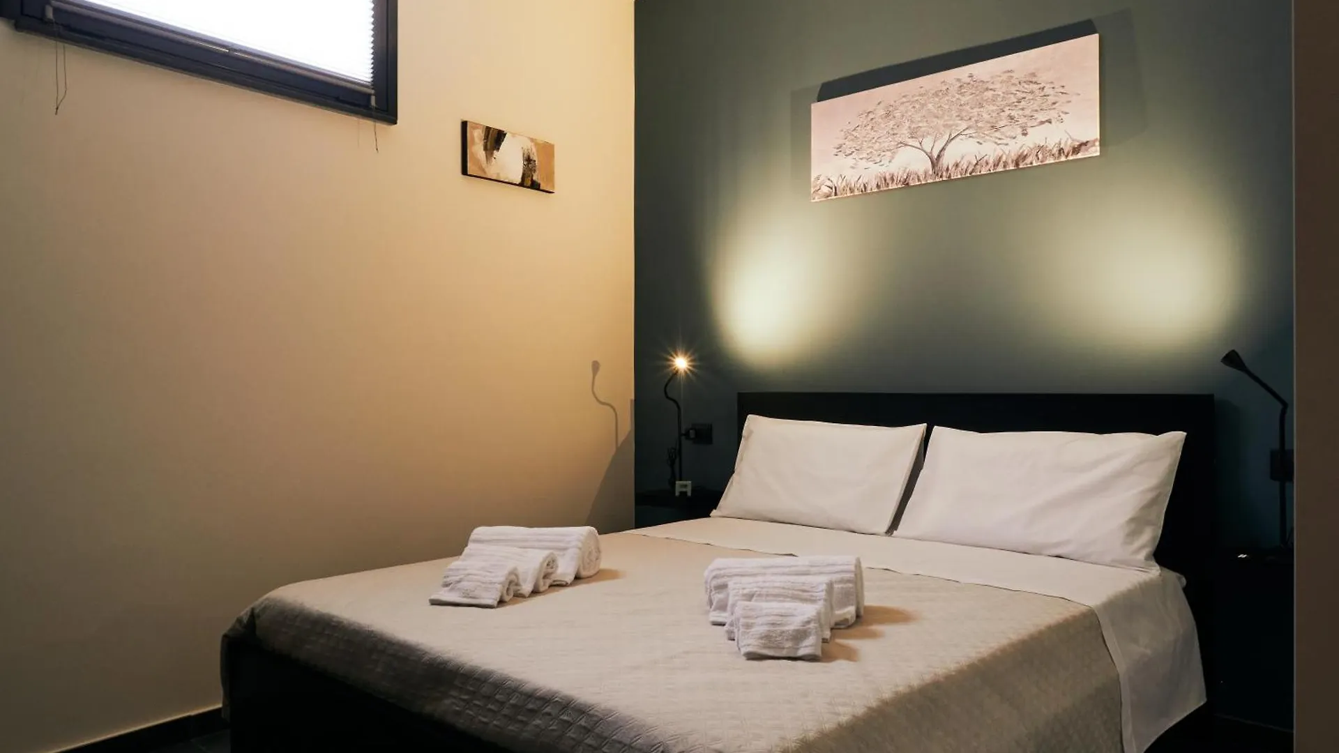 Hub Rooms Carini