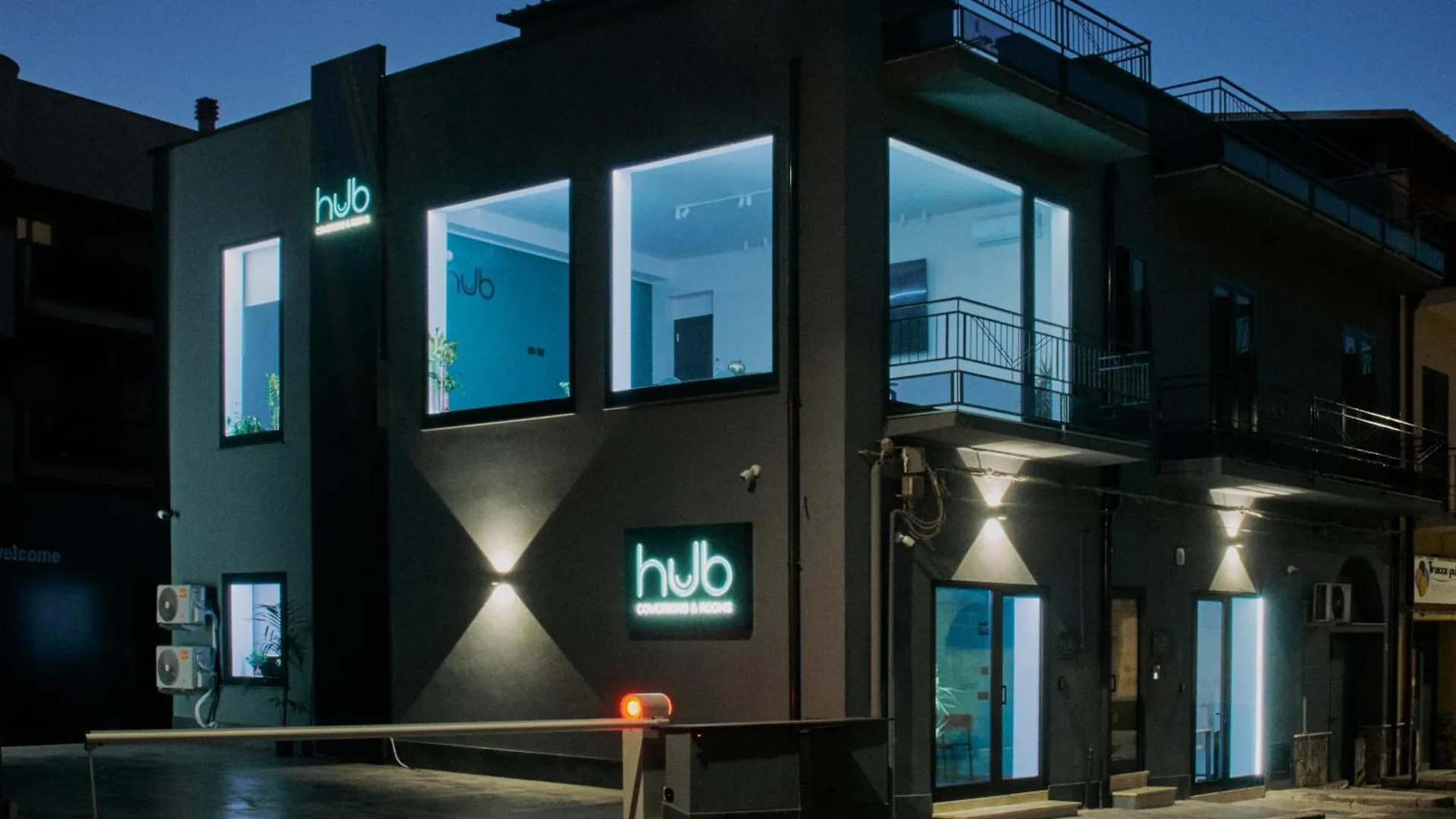 Hub Rooms Carini