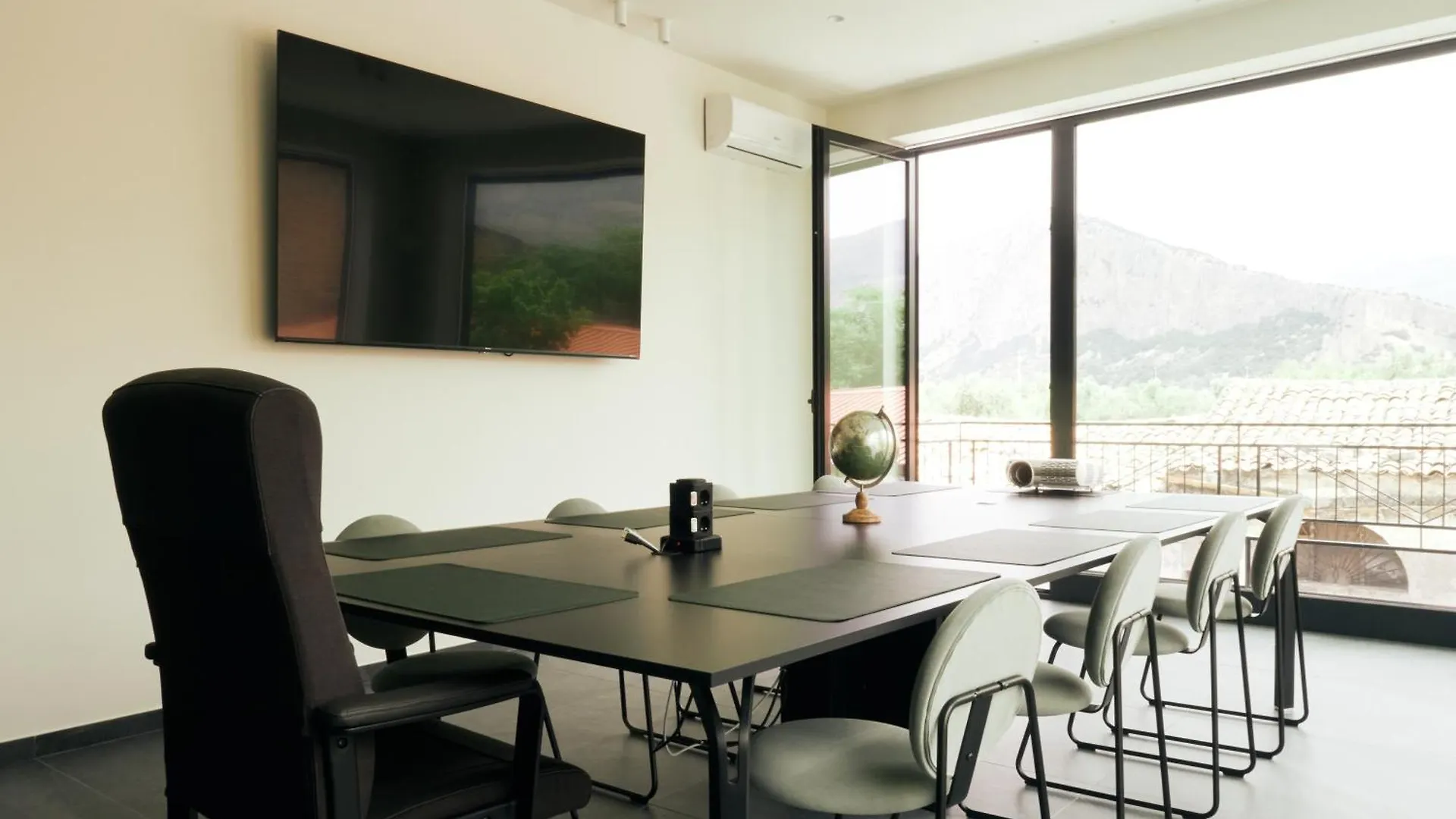 Hub Rooms Carini Italia